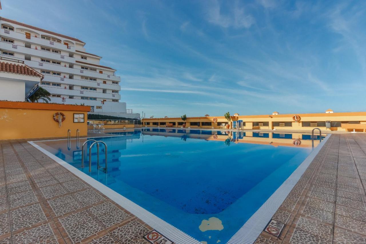 Seguro Spacious Apartment With Roomy Terrace Puerto de Santiago  Exterior photo
